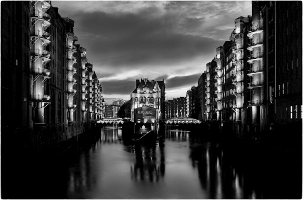 THE BEAUTY OF THE CITY THE BEAUTY OF THE CITY