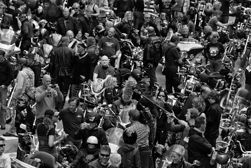 Kutten und Geknatter Teil 2 – Harley Days und „MoGo“ 2011&nbsp;Hamburg