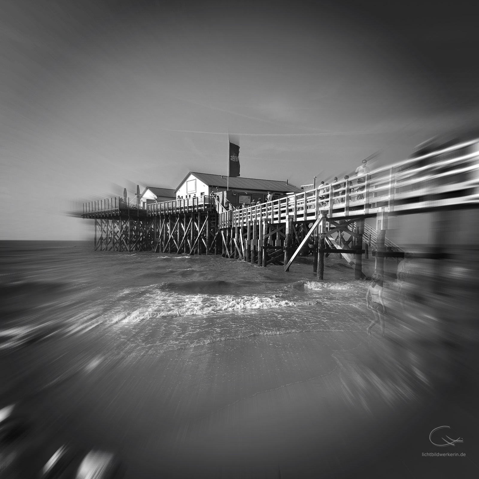 Hipsta-Pinhole am Strand